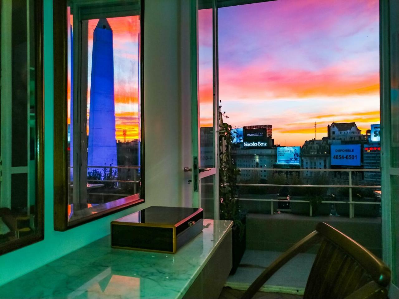 Penthouse Frente Al Obelisco Con Terraza Appartement Buenos Aires Buitenkant foto